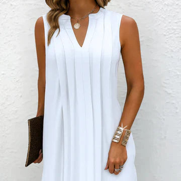 VERA – ELEGANTES, FIGURSCHMEICHELNDES KLEID MIT V-AUSSCHNITT